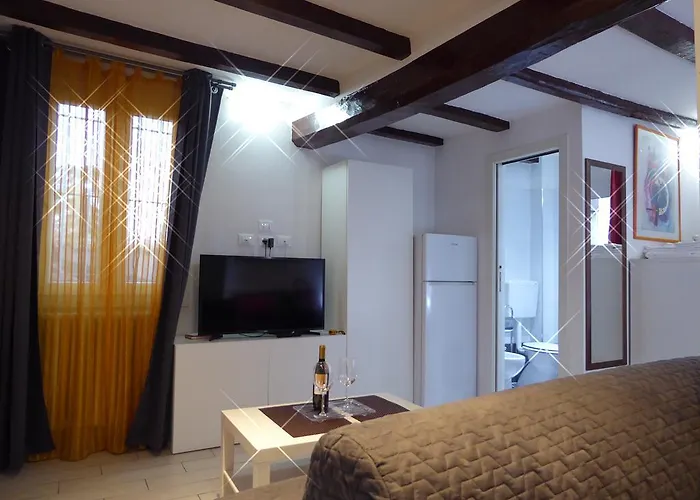 San Leonardo House Bologna