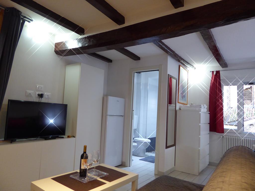 San Leonardo House *